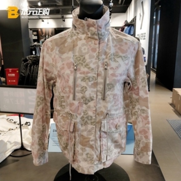 Converse WMNS camouflage print sports wind jacket - Picture 5 of 8